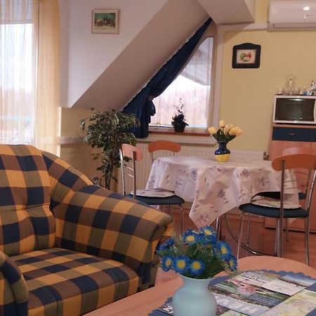 Molnar Apartman Heviz Luaran gambar