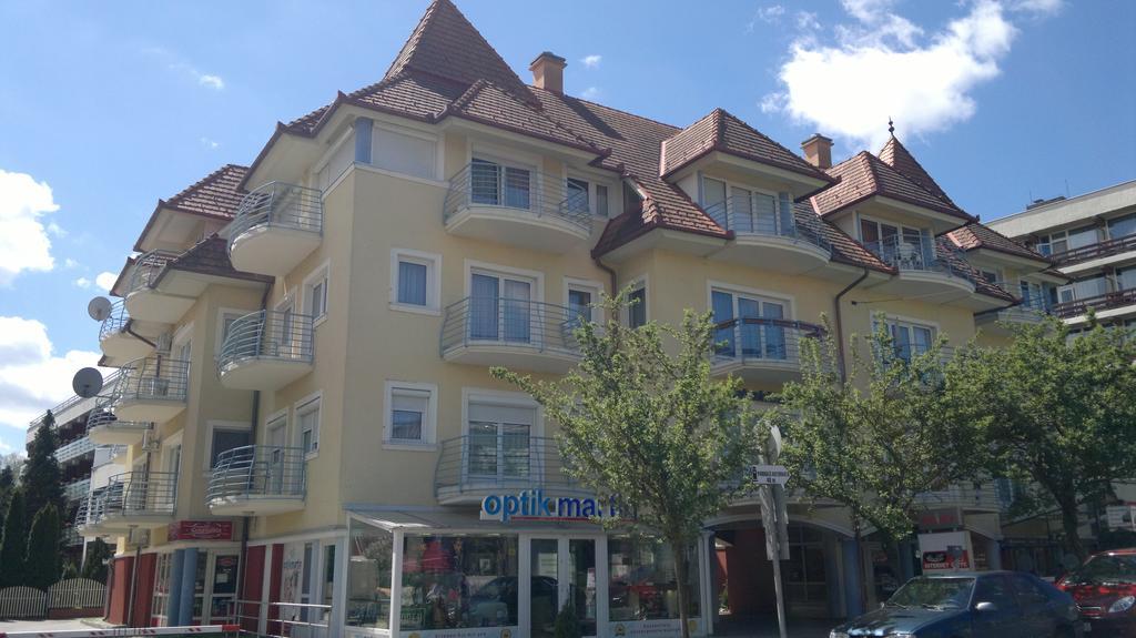Molnar Apartman Heviz Luaran gambar